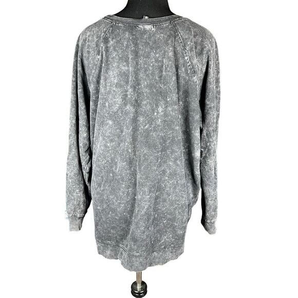 Torrid 1x Raglan Sweatshirt Ultra Soft Fleece Skull Heart Black Wash pullover - Picture 4 of 6